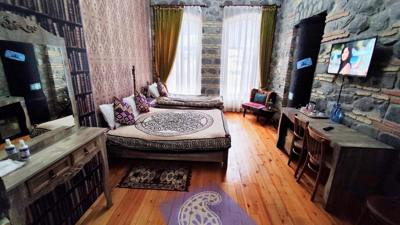 Отель Old Town Шеки Экстерьер фото