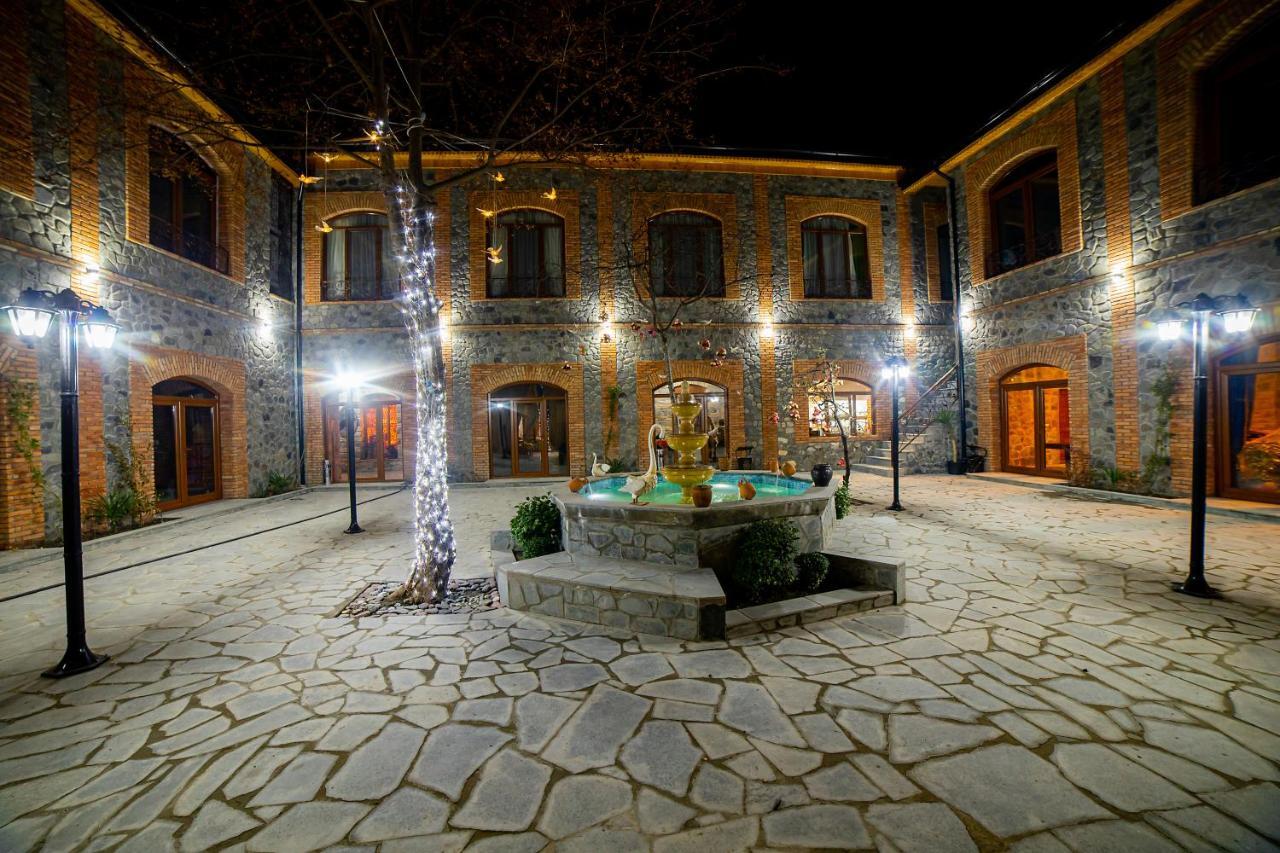 Отель Old Town Шеки Экстерьер фото
